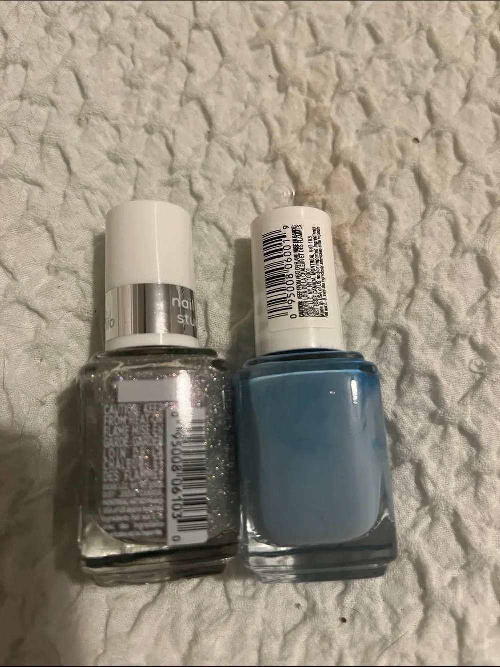NWT Essie Nail Polishes 0 and 1816